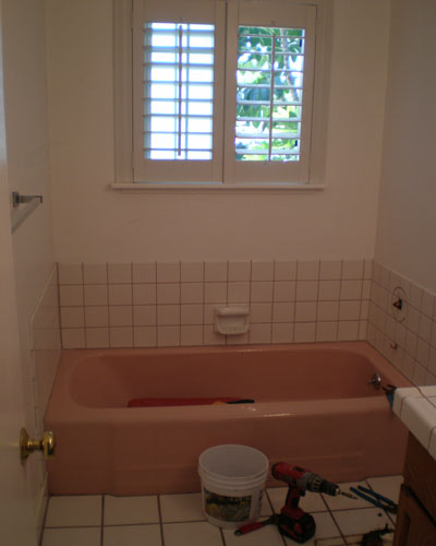 Pink_bathroom_remodel_before